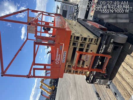 2022 JLG ES3246