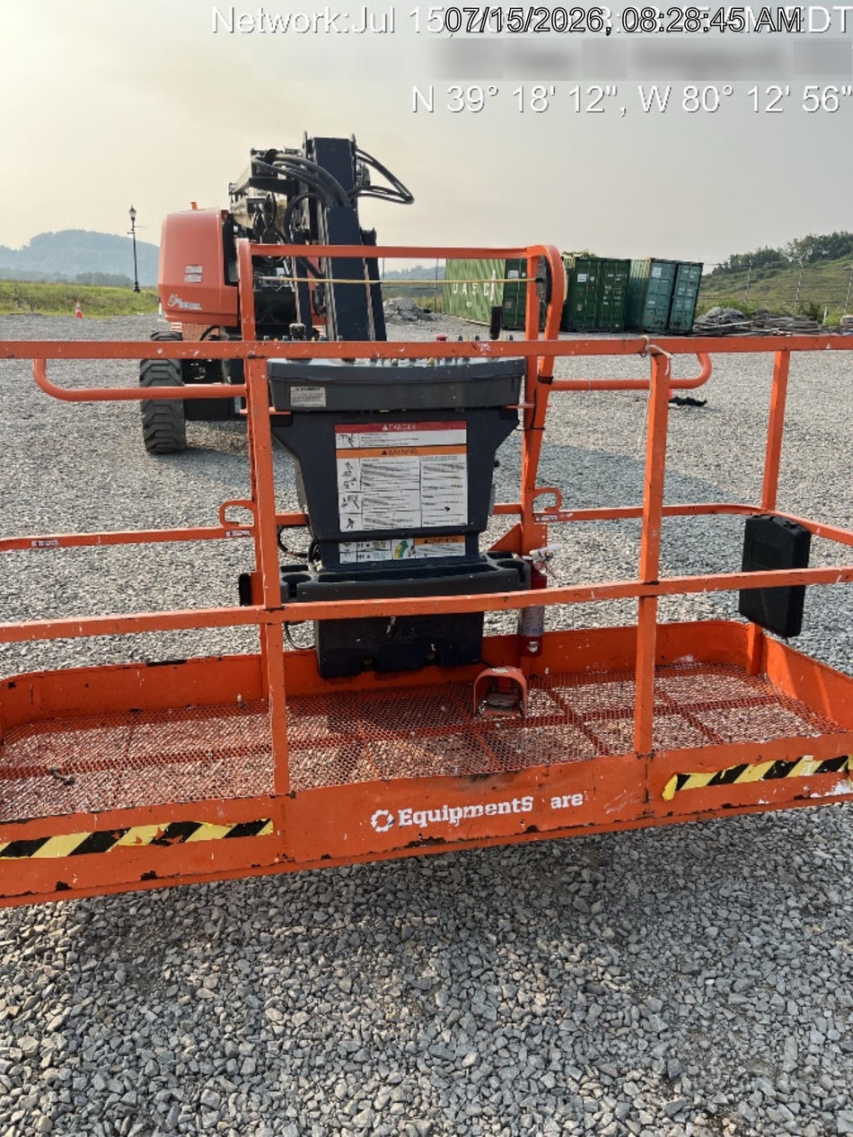 2023 JLG 660SJ