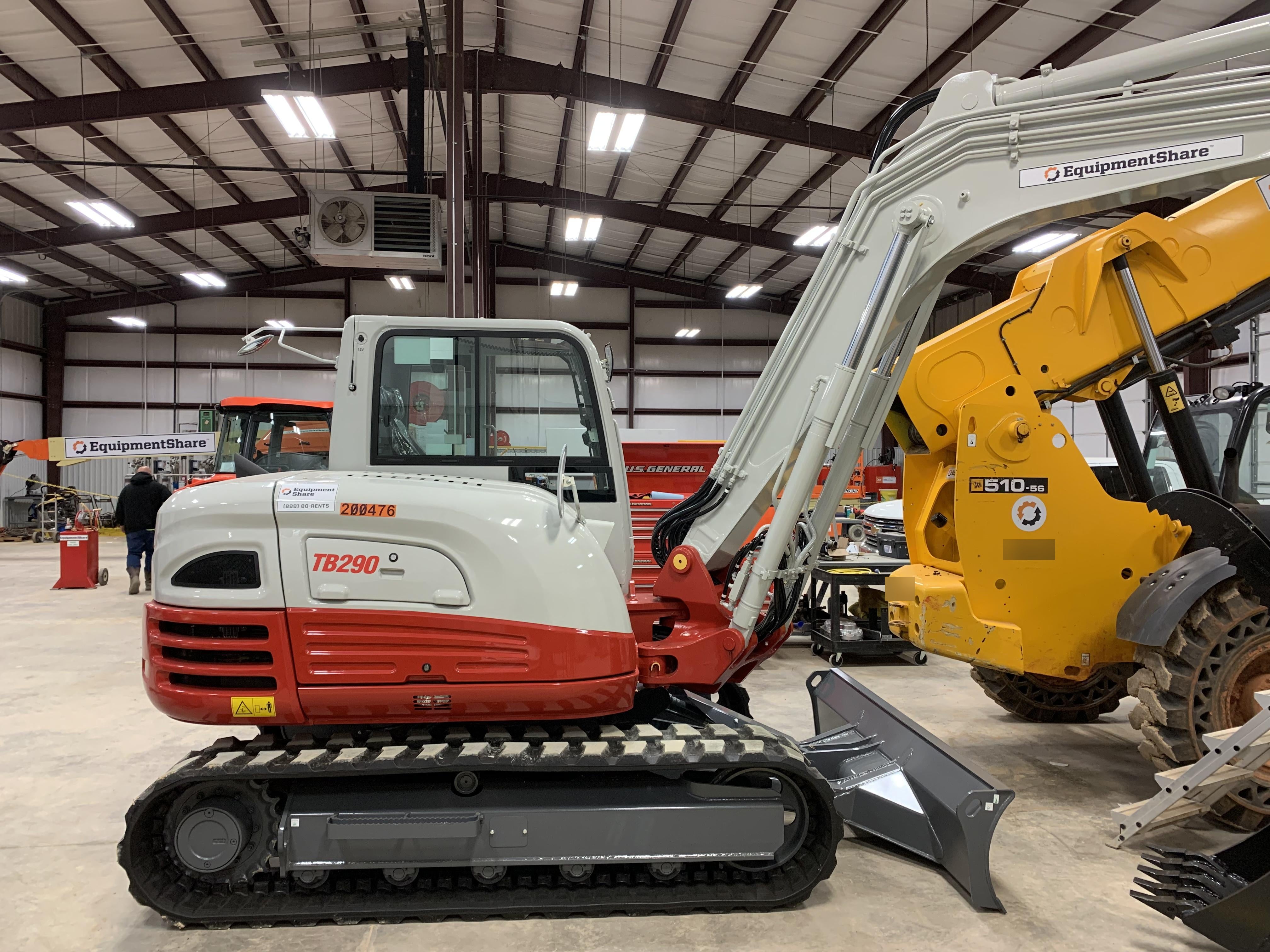 2022 TAKEUCHI TB290C