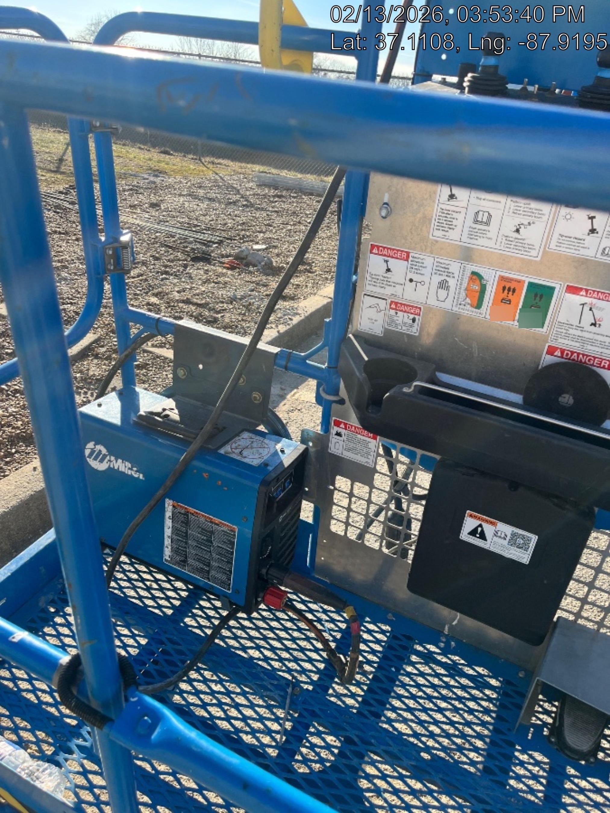 2025 MILLER ELECTRIC CST-282