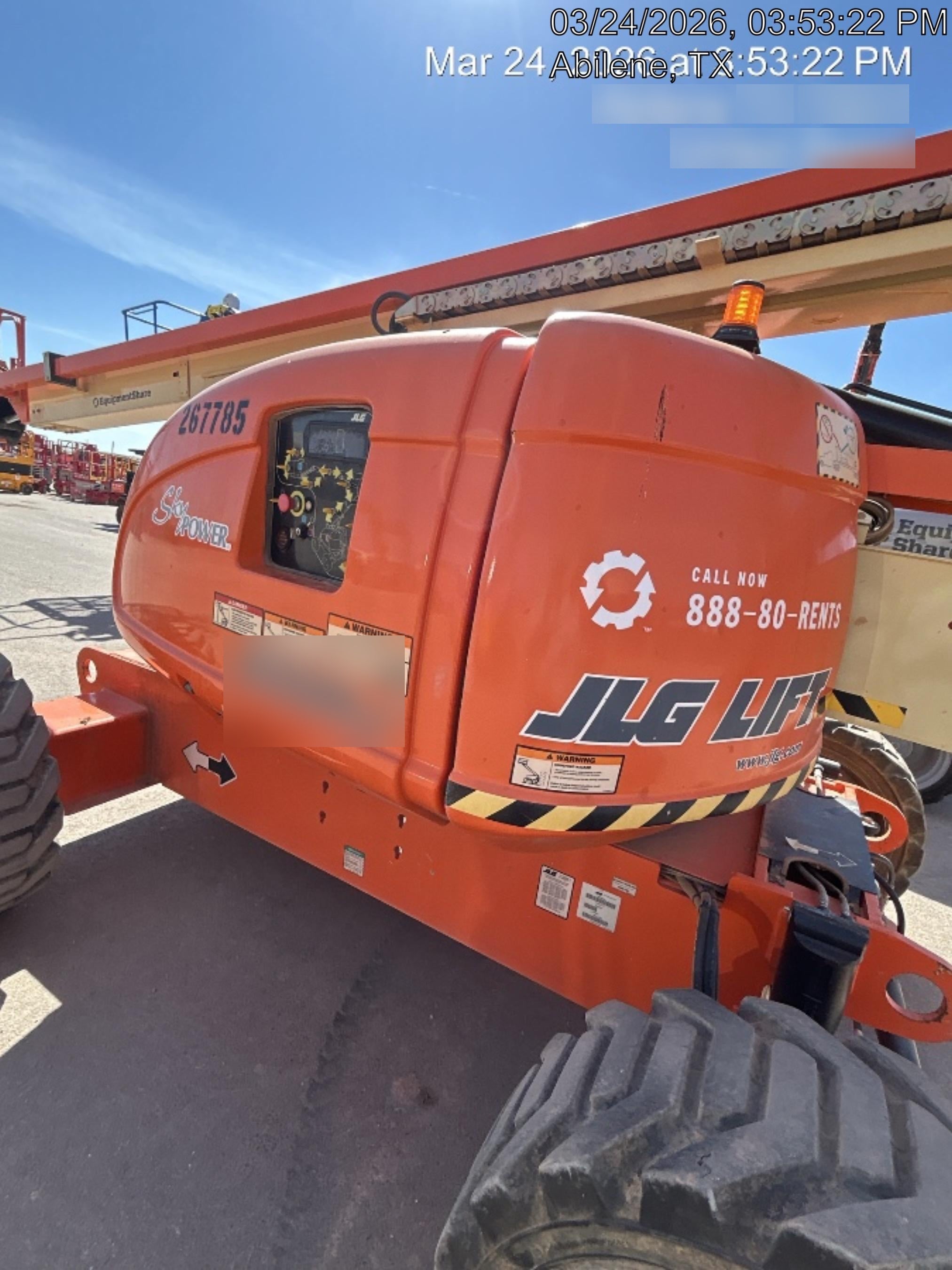 2022 JLG 600AJ