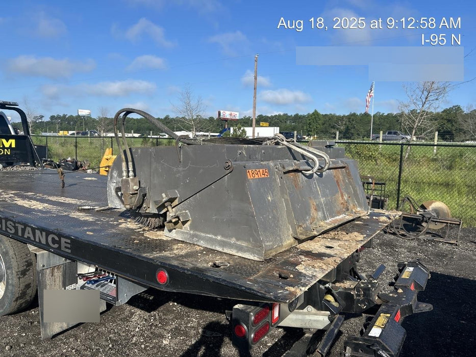 2021 PALADIN Sweepster SB72