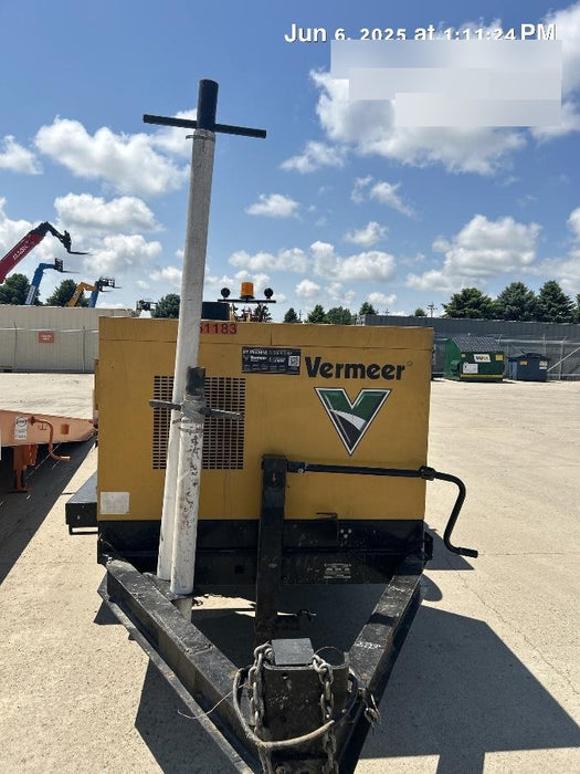 2022 Vac-Tron LP573XDT T4 Koehler Diesel Engine, 500 Gallon Debris Tank, x2 100 Gallon Water Tanks