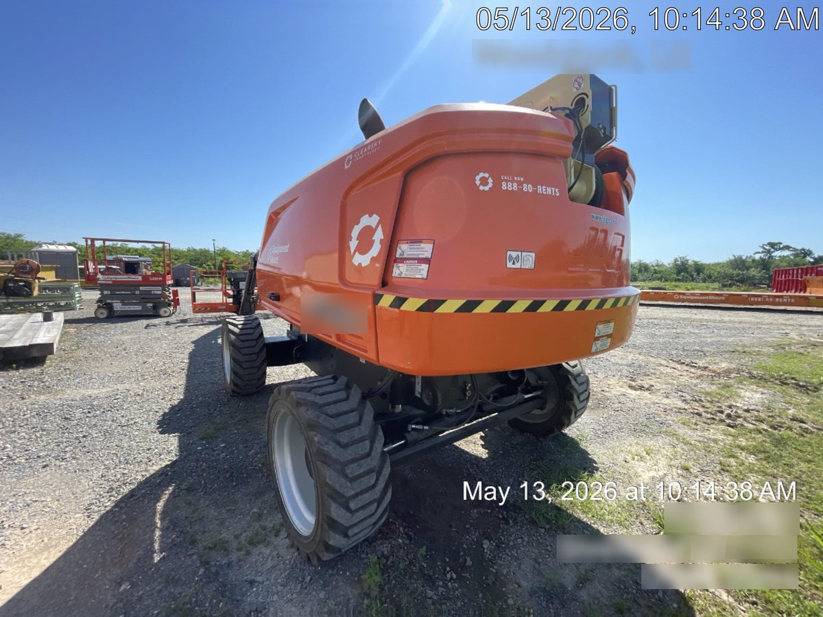 2024 JLG 660SJ