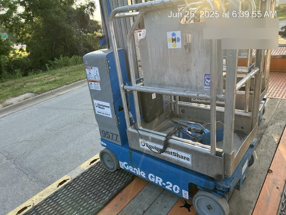 2019 GENIE GR-20