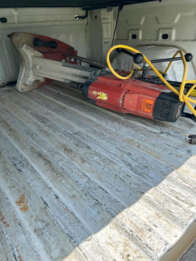 2020 HILTI DD250E