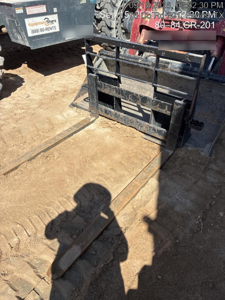 2025 ARROW MATERIAL HANDLING 60" Pallet Forks - Arrow