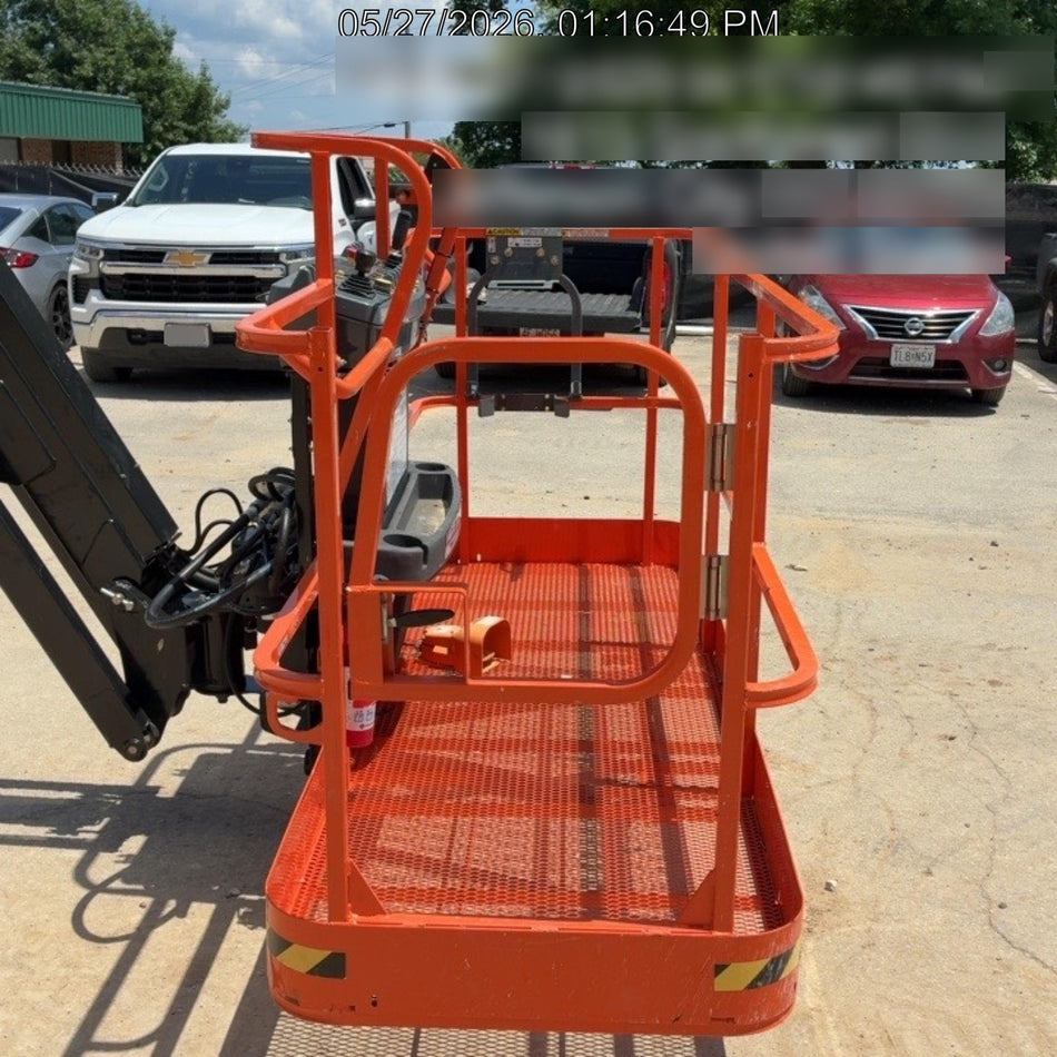 2025 JLG 660SJ