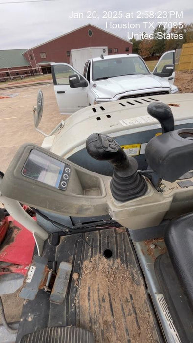 2019 Takeuchi TB260 Takeuchi TB260 Canopy w/Rubber Tracks, Auxiliary Hydraulics, Standard Blade, Manual QC