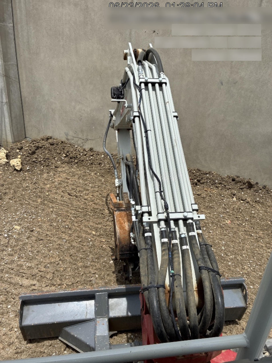 2025 TAKEUCHI TB250-2R