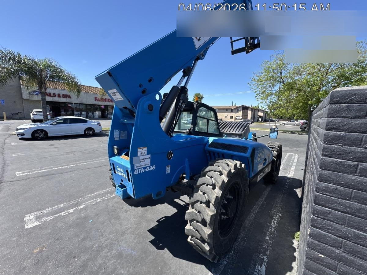2021 GENIE GTH-636
