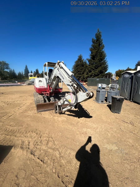 2021 TAKEUCHI TB250-2