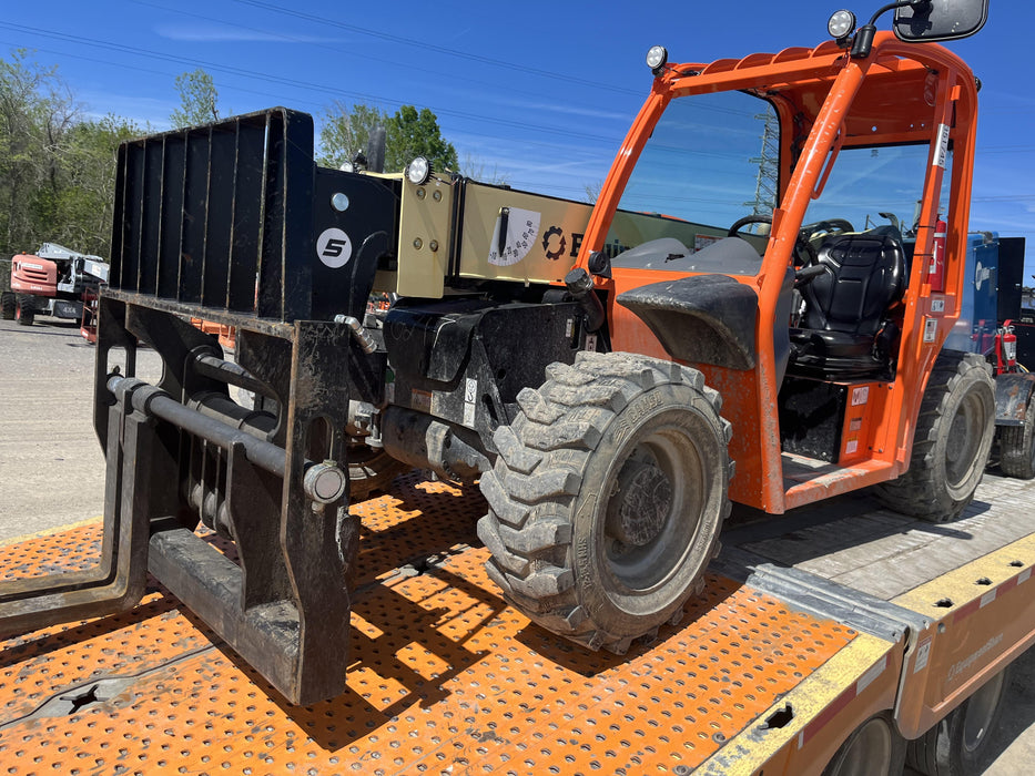 2023 JLG G5-18A