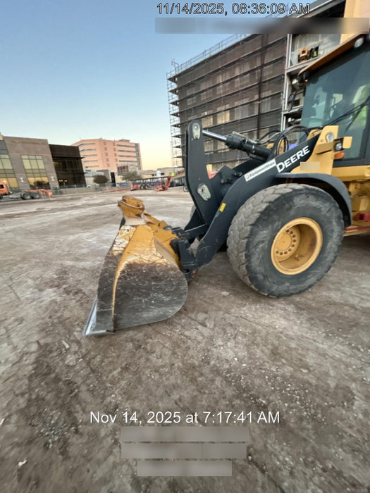 2019 JOHN DEERE 524L