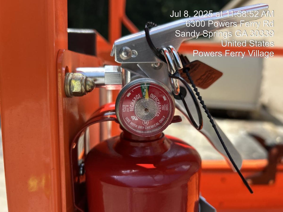 2025 JLG ES1932