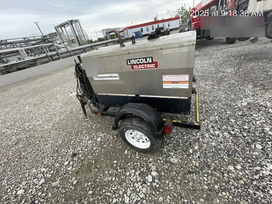 2019 Lincoln Electric Vantage 322 Welder Ready-Pak 3, Two wheel trailer, Fender and Light kit, Cable Rack
