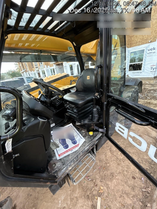 2019 JCB 509-42 Cab/Heat/Air, 74 HP, Solid Tires, STD Worklight, Beacon, Aux Hydraulics, Lifting Eye, Back up Alarm w/66" Carriage/60" Forks
