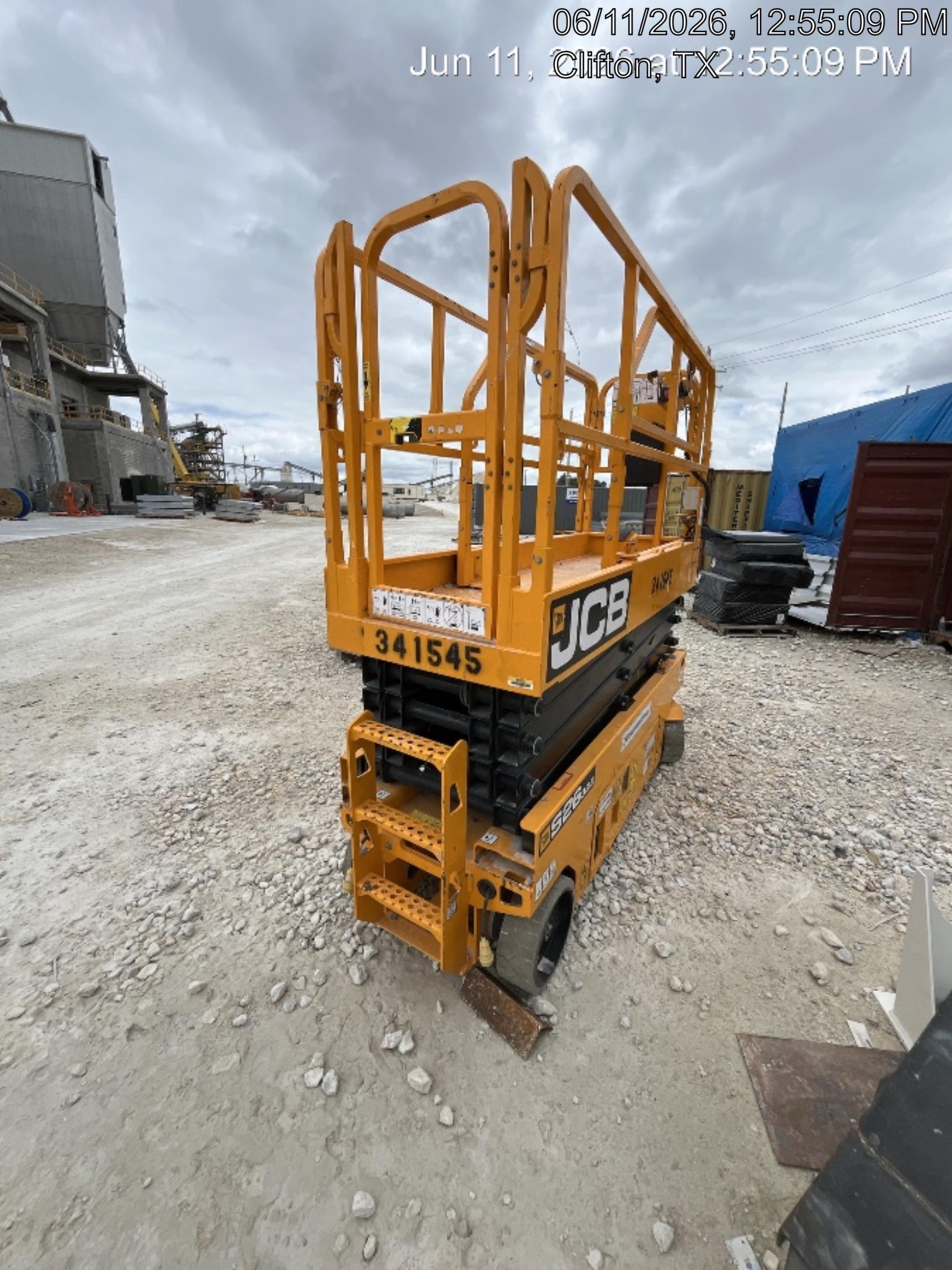 2023 JCB S2632E