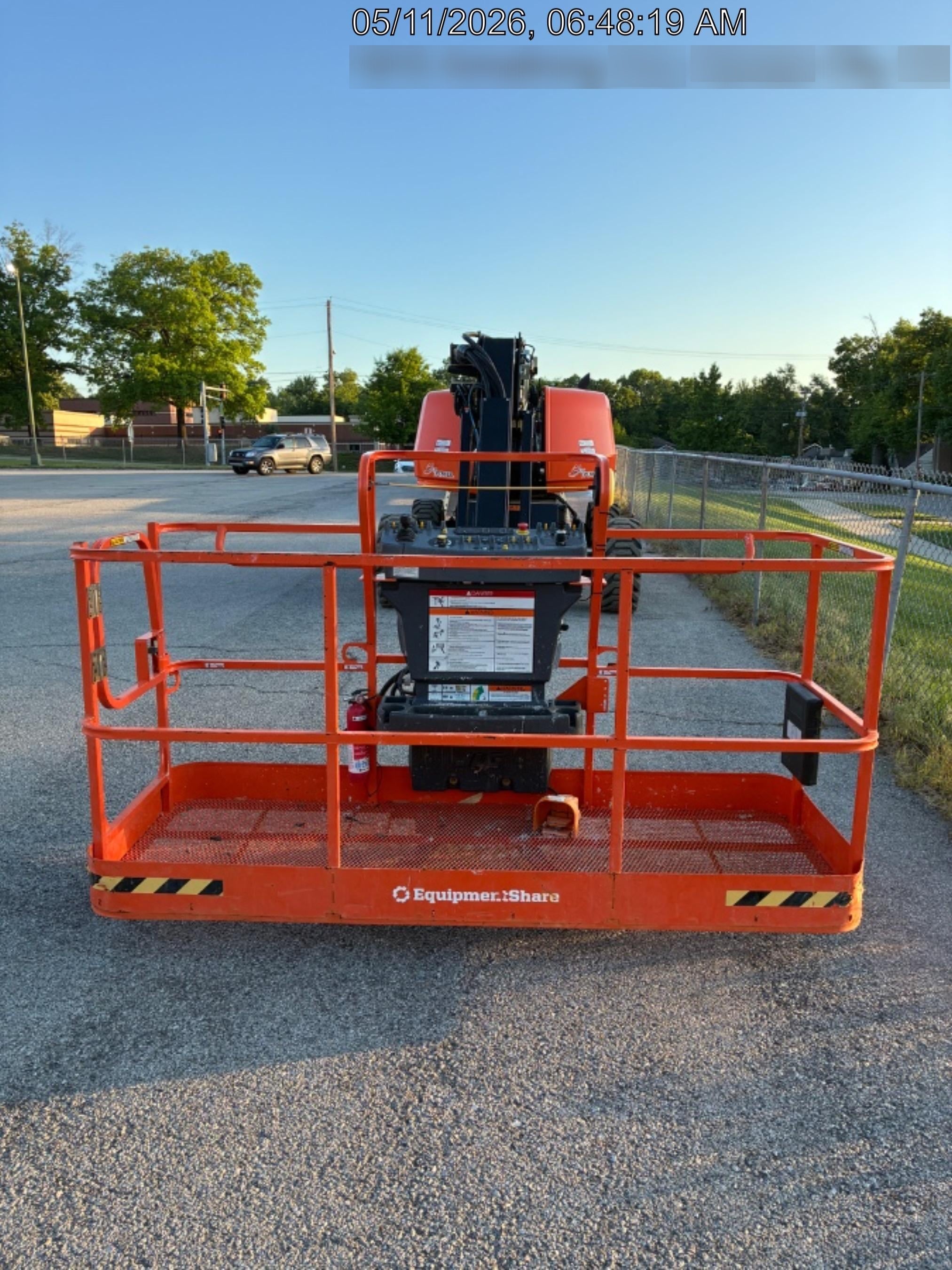 2025 JLG 660SJ