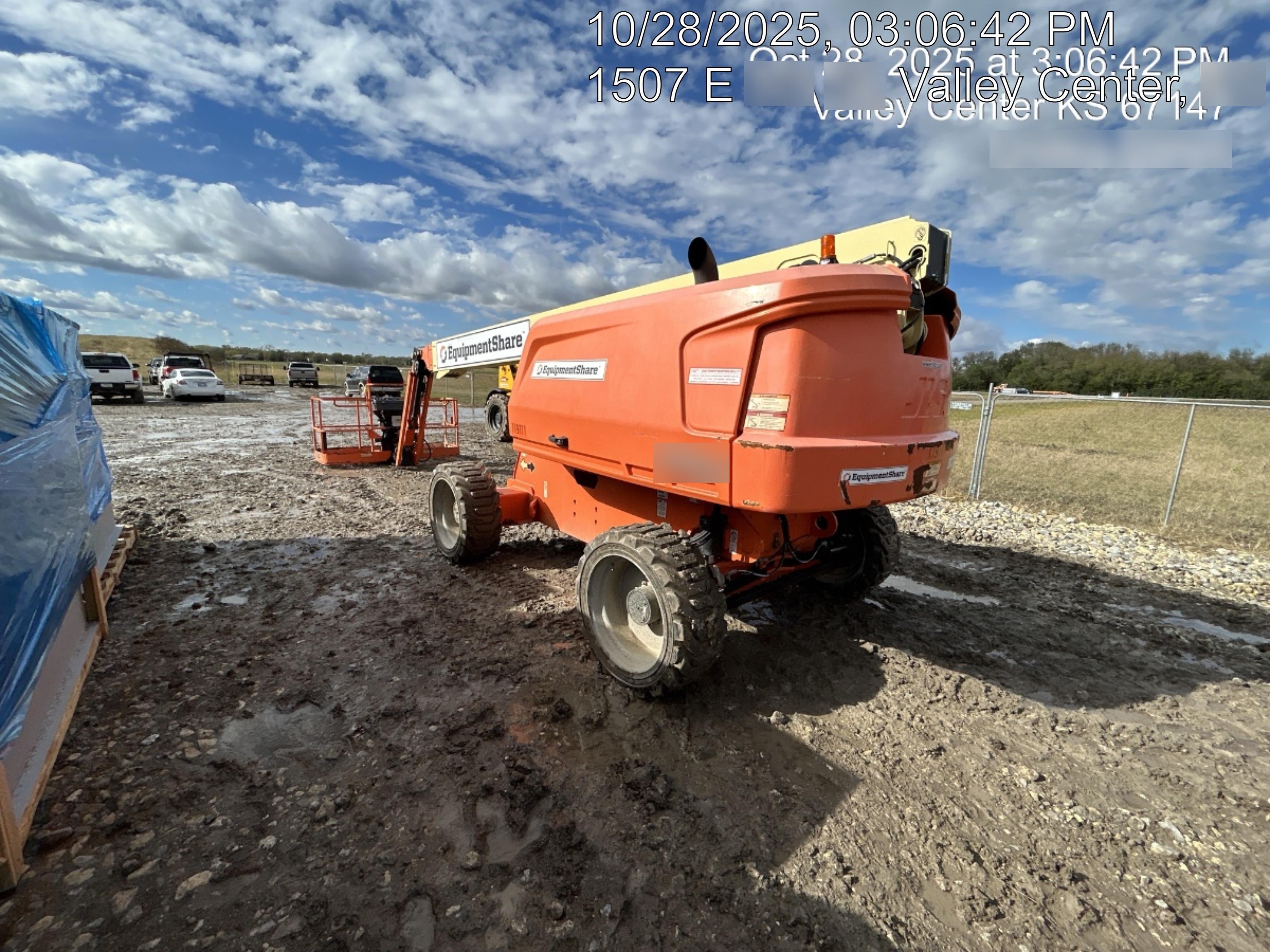 2021 JLG 660SJ