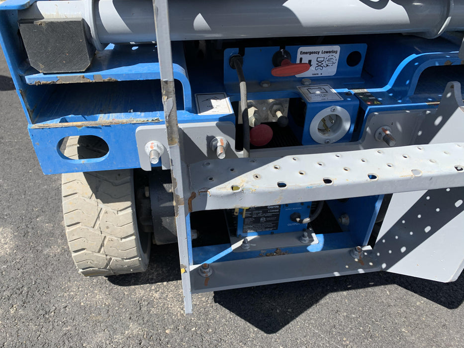 2020 Genie GS-1930 Solid Non Marking Tires, Beacon, Folding rails with half height swing gate, 800W Inverter