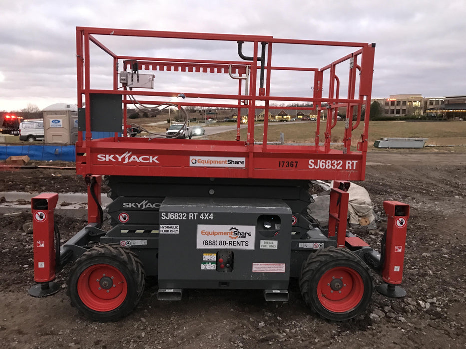 2018 SKYJACK SJ6832 RT
