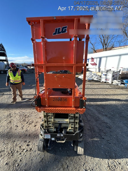 2022 JLG ES1932