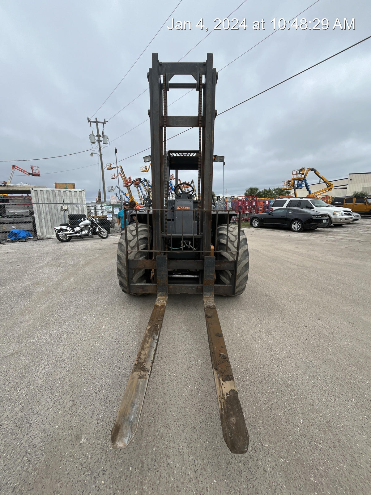 2018 CASE 586H