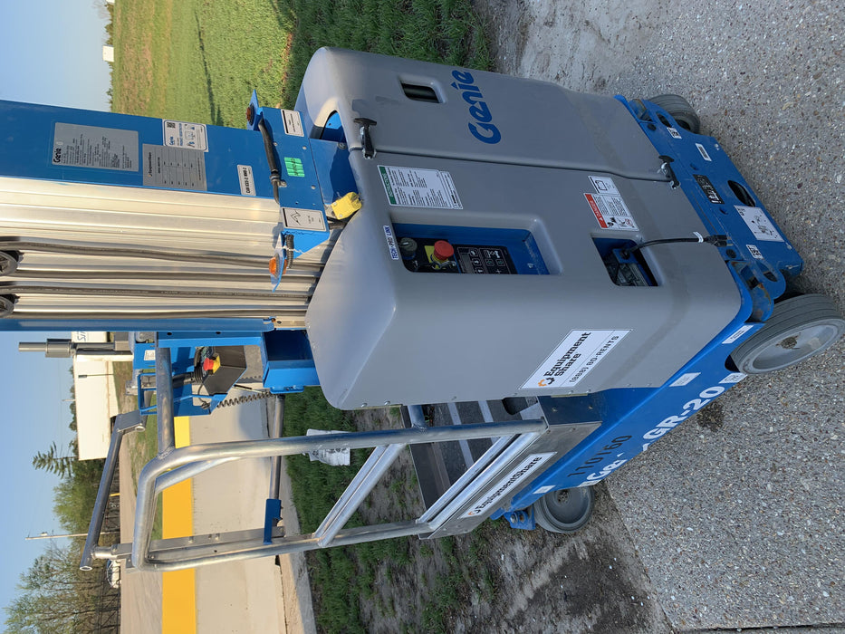 2020 GENIE GR-20