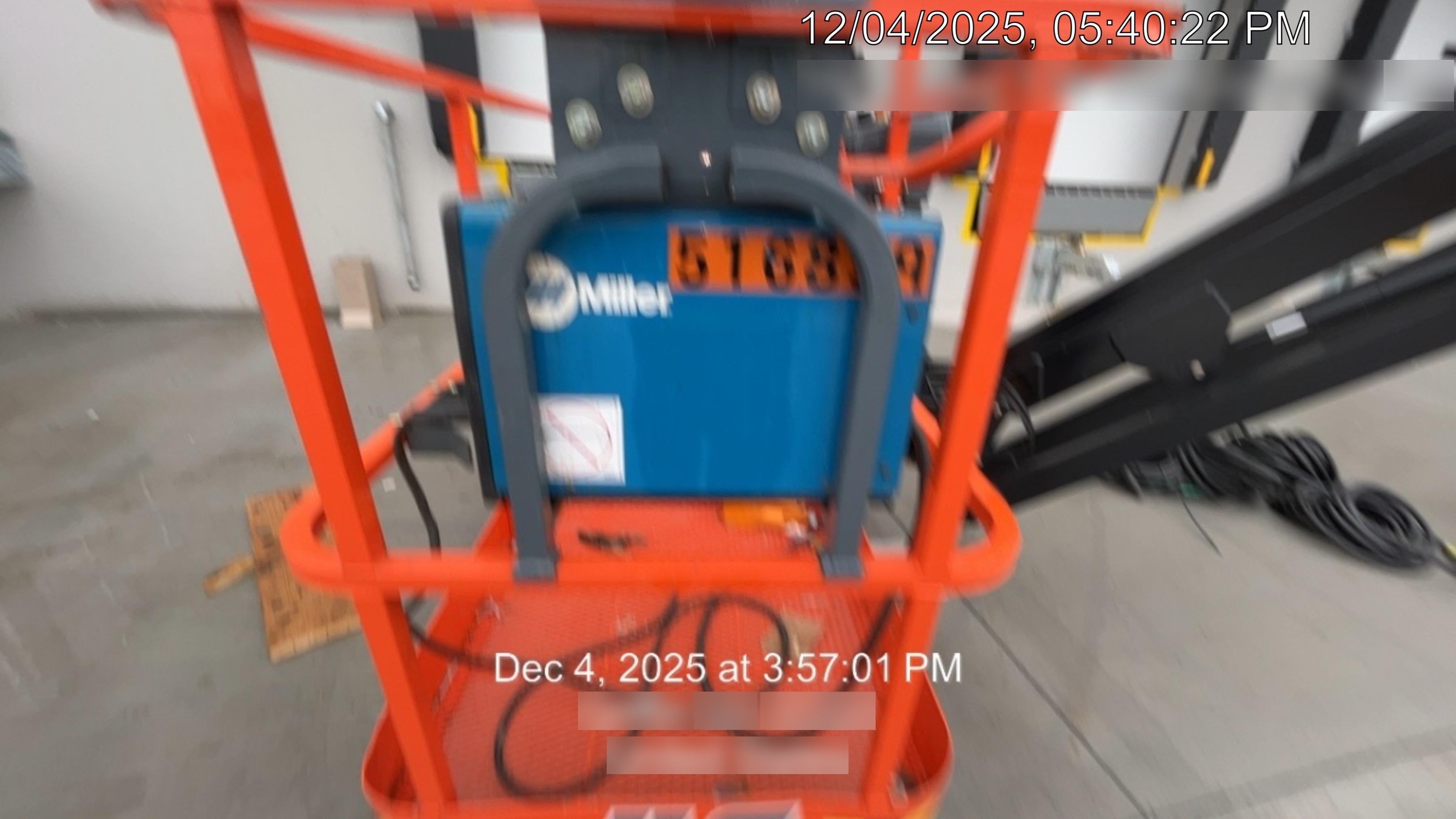 2025 MILLER ELECTRIC CST-282
