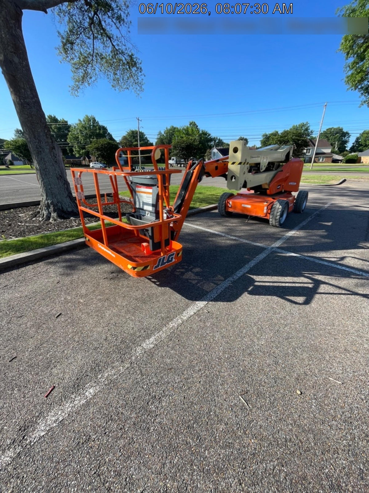 2022 JLG E450AJ