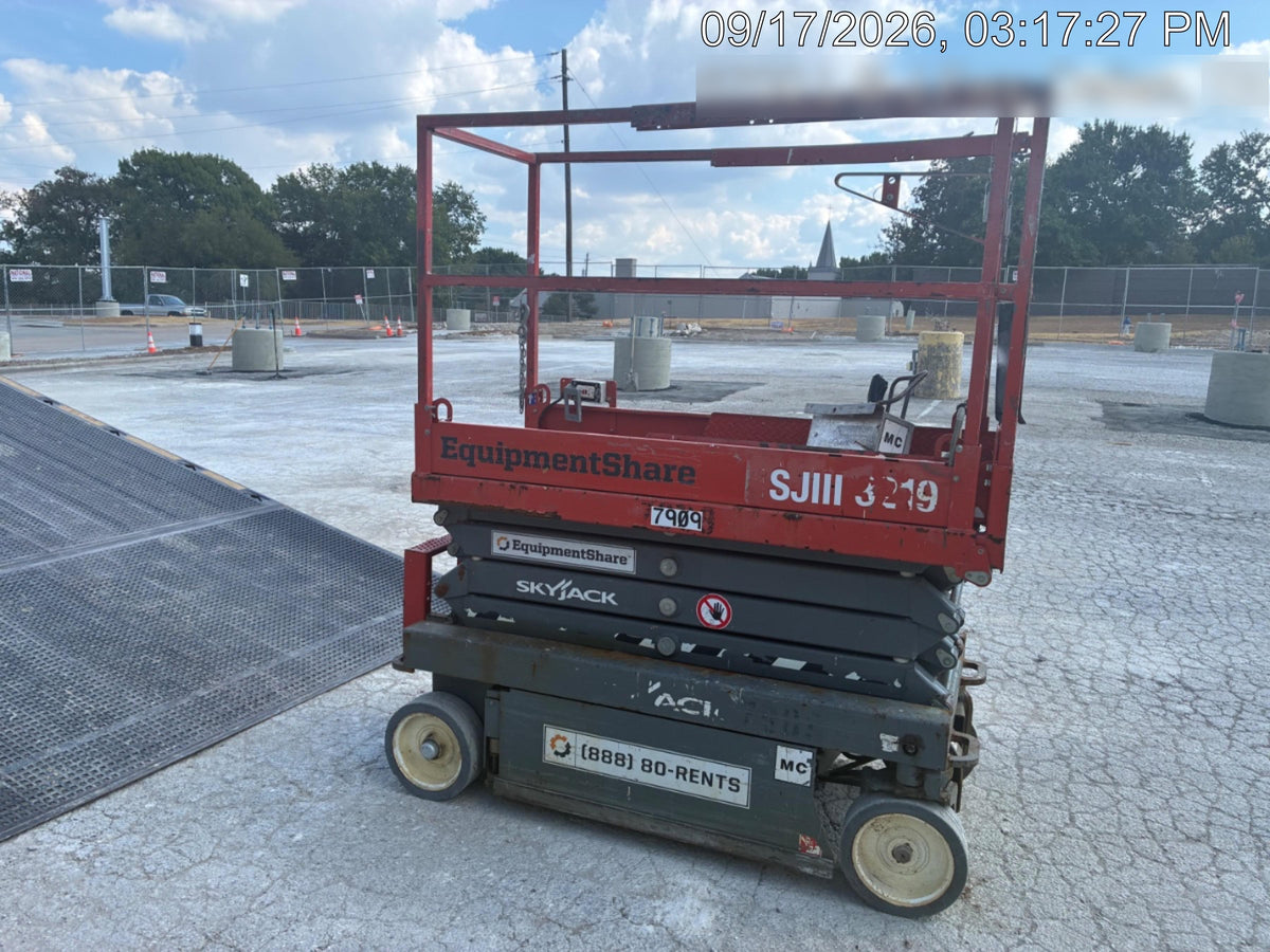 2018 SKYJACK SJIII-3219