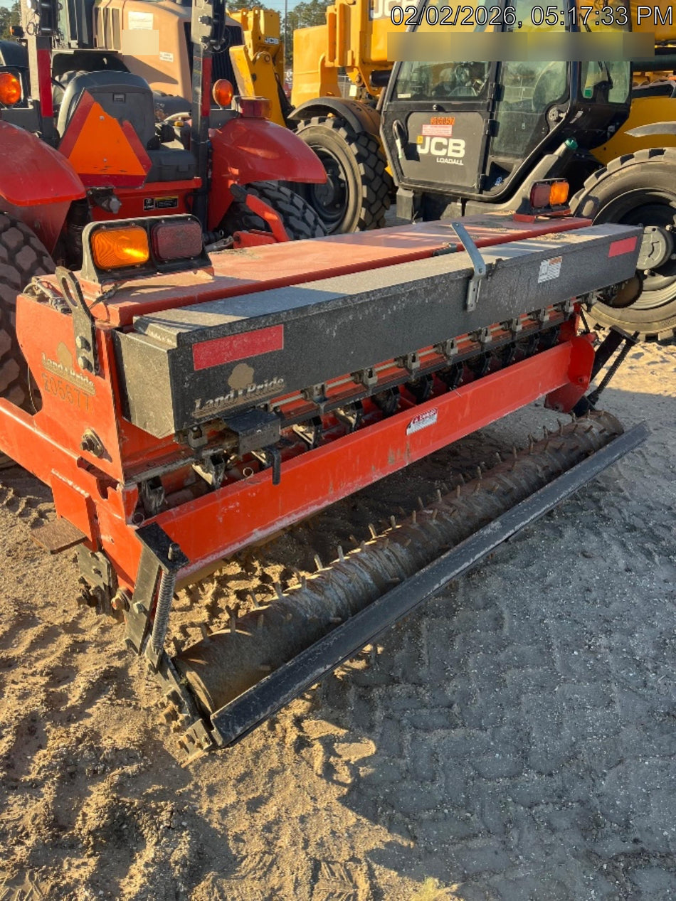 2022 LAND PRIDE APS1586