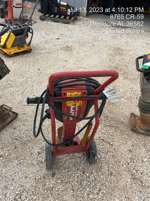 2021 HILTI TE 3000-AVR