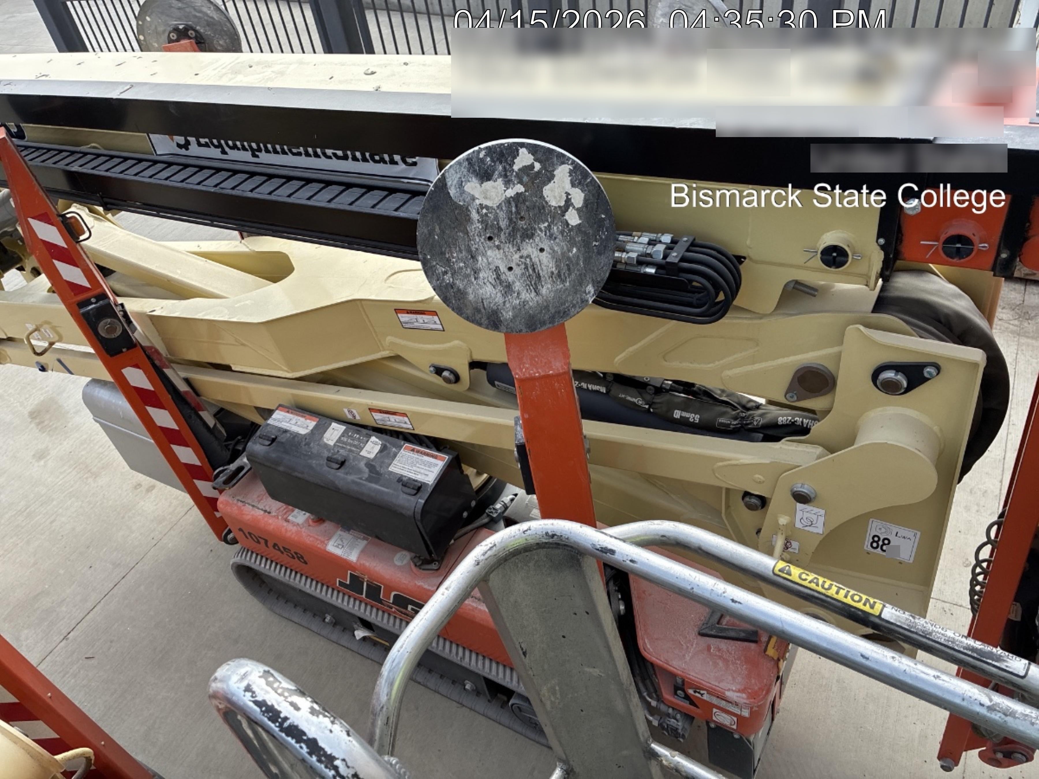 2020 JLG X600AJ