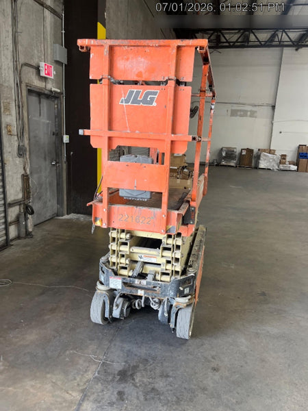 2022 JLG ES1932