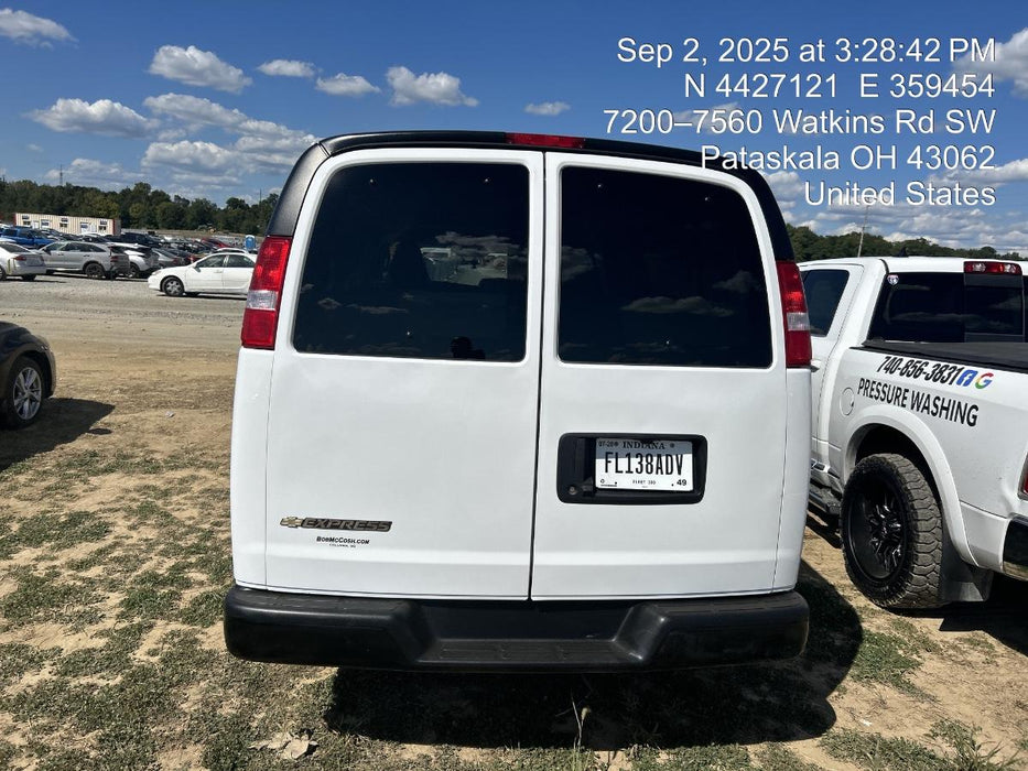 2023 CHEVROLET Express Van - Rental