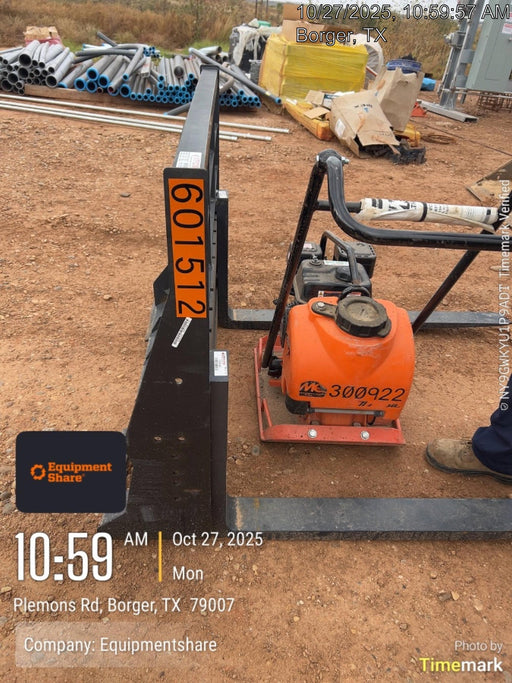 2025 ARROW MATERIAL HANDLING 48" Pallet Forks - Arrow