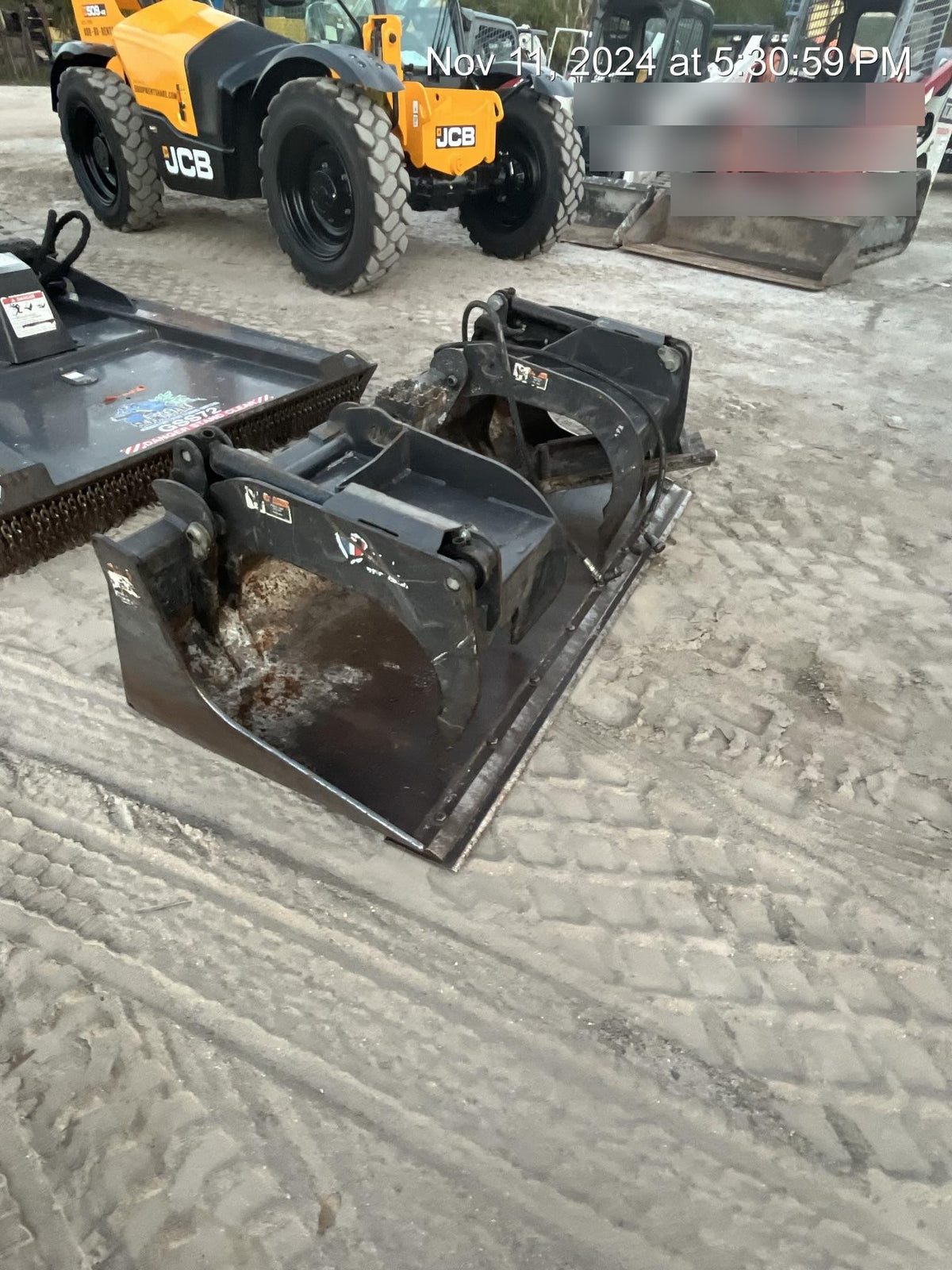 2018 PALADIN 76" Scrap Grapple Bucket - Paladin