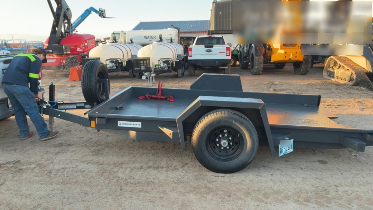 2023 LAMAR 12ft Utility