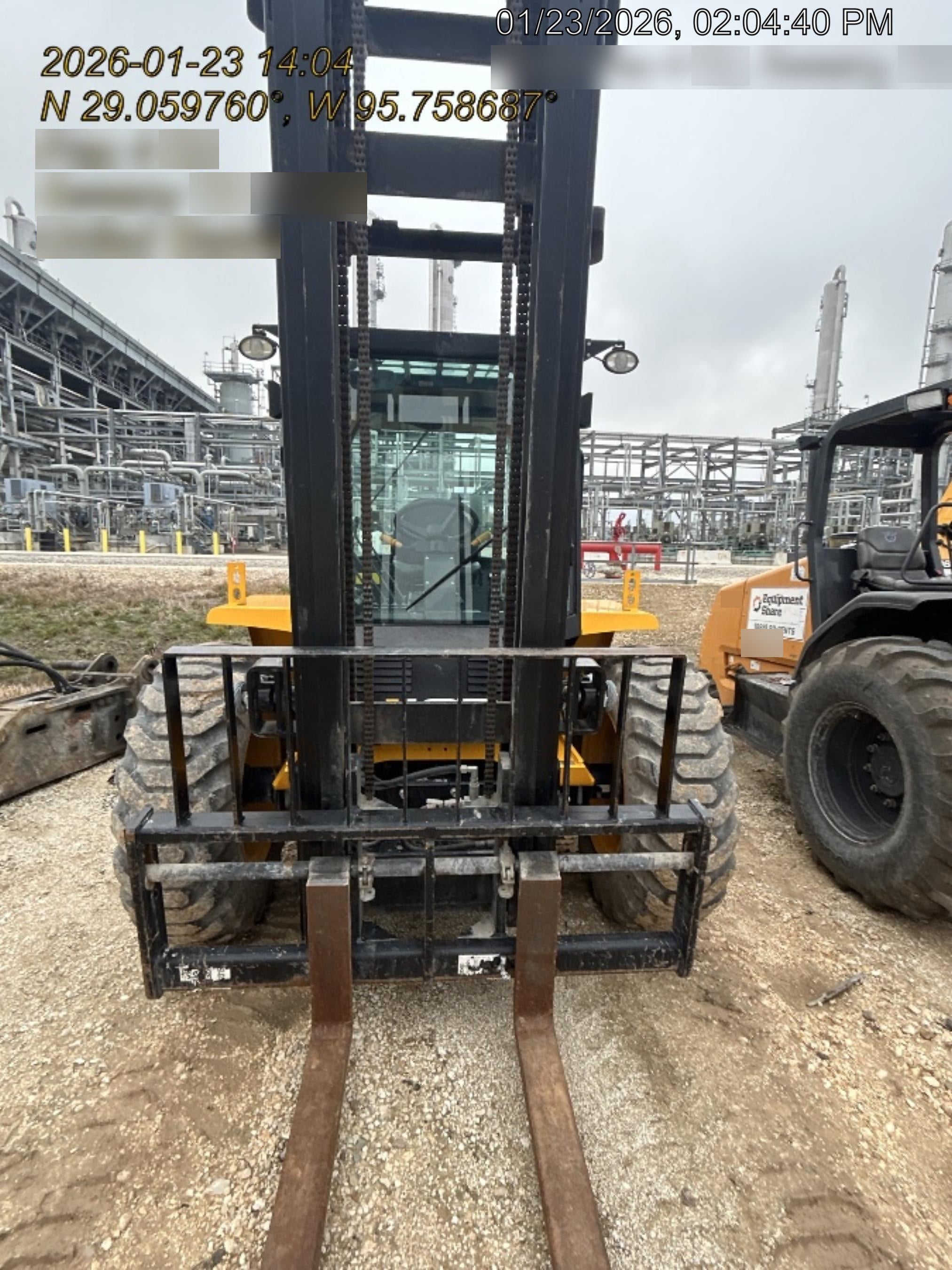 2025 JCB 930-4