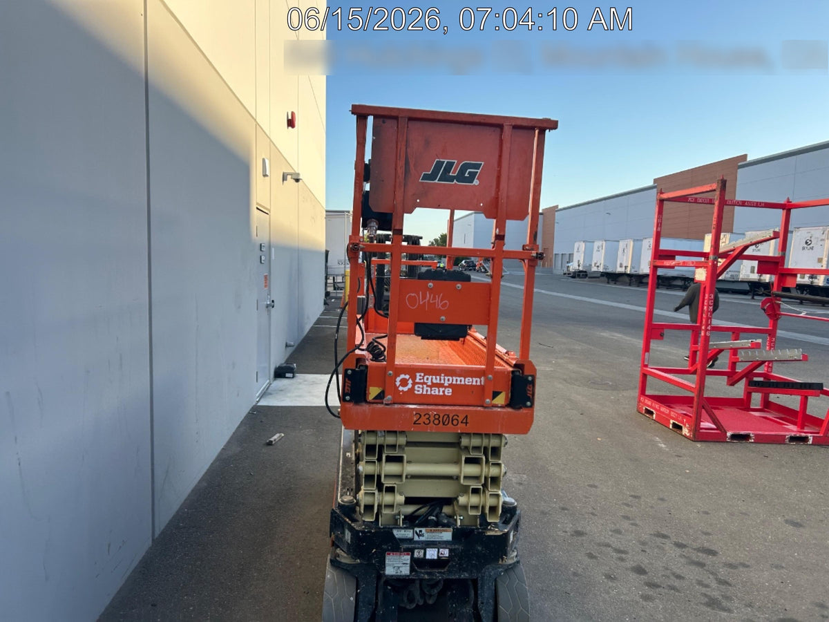2022 JLG ES2632