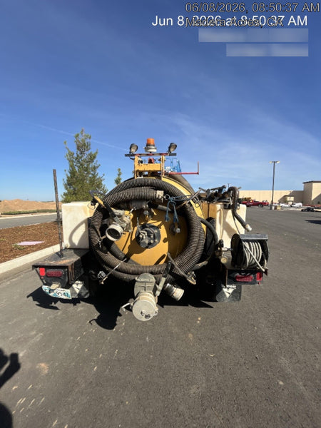 2021 VAC-TRON LP573XDT