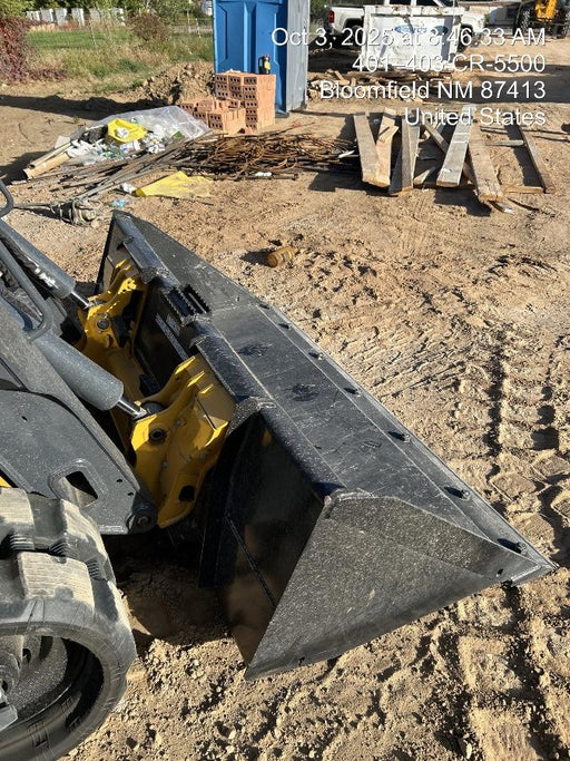 2025 JOHN DEERE 72" Skid Loader Bucket - John Deere C72