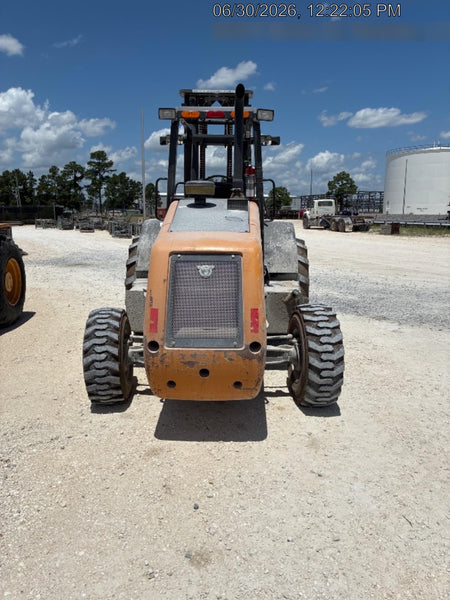 2022 CASE 588H