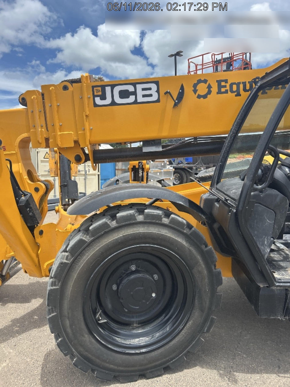 2025 JCB 512-56