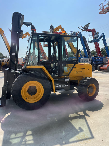 2025 JCB 930-4