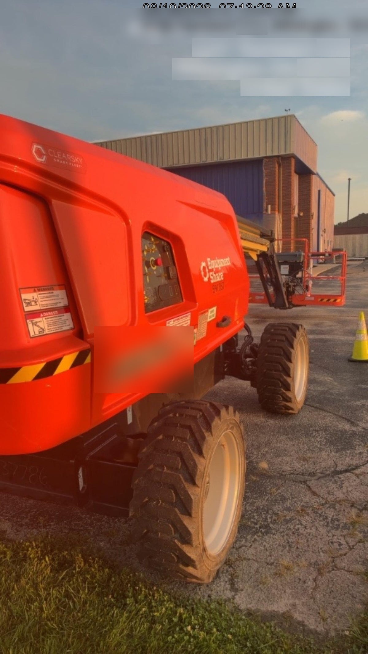2025 JLG 660SJ