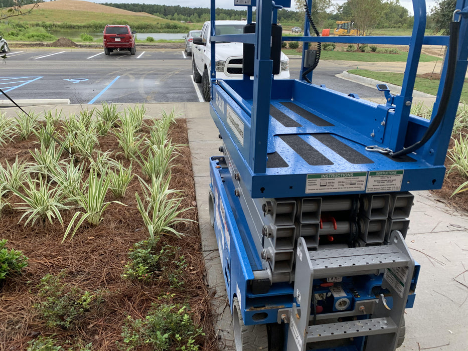 2020 Genie GS-1930 Fixed rails with chain entry gate - Pre A92.20