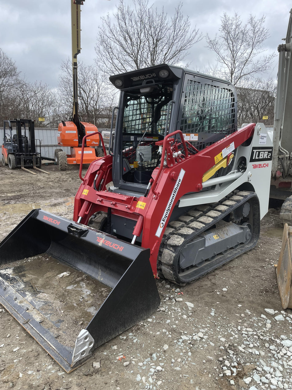 2023 TAKEUCHI TL8R2-CR